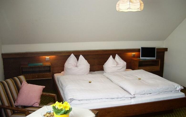 Hostal G�stezimmer An Der Rench