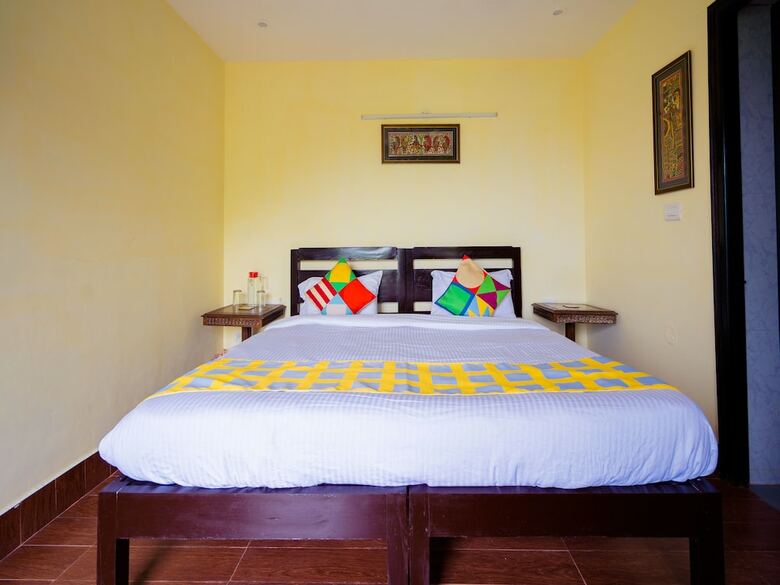 Aparthotel Oyo 14137 Home Valley Studio Kempty Road