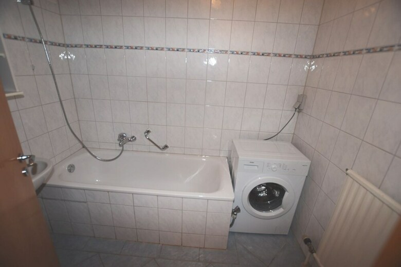 Ab Apartment 85