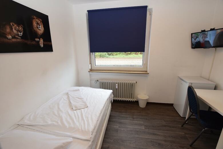 Hostal Monteurzimmer Plochingen