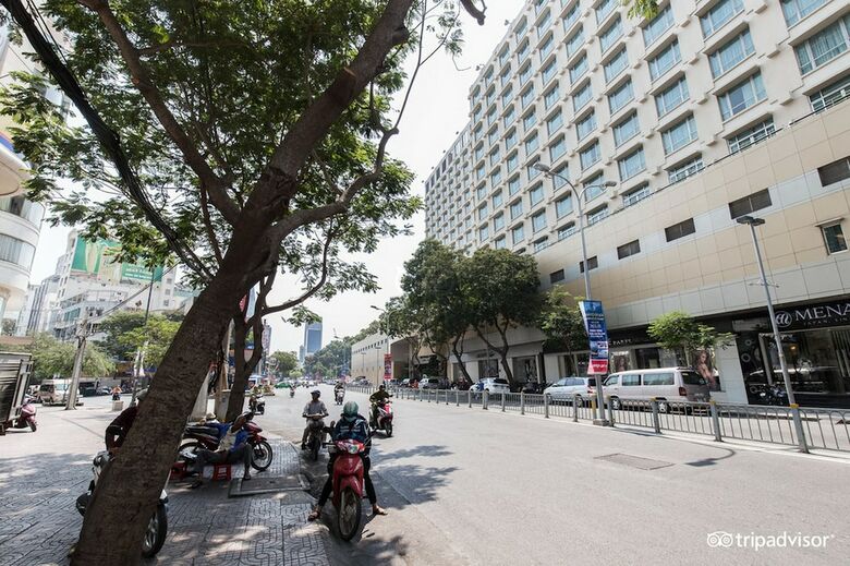 Alagon Central Hotel & Spa