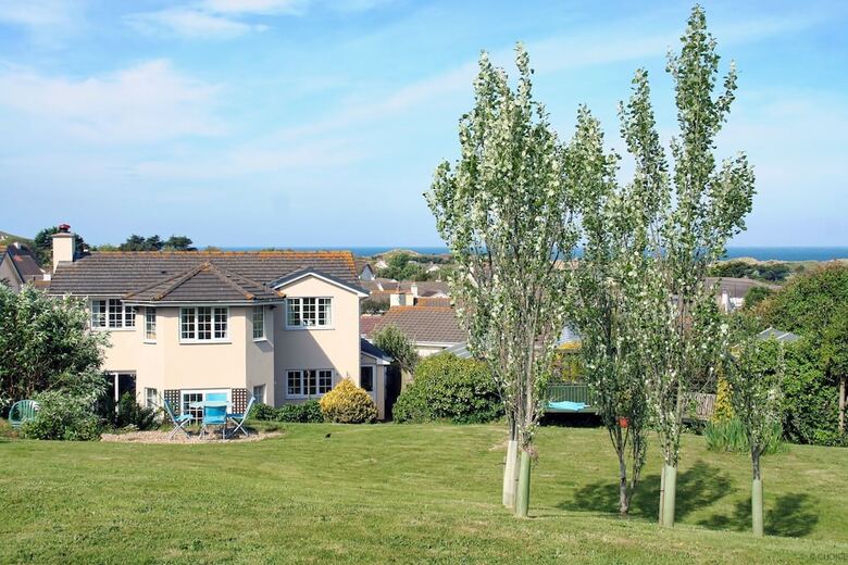 Croyde Ocean Villa 4 Bedrooms
