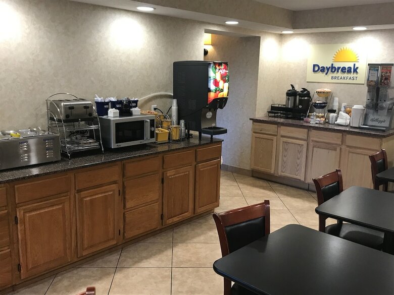 Hotel Days Inn By Wyndham Cave City