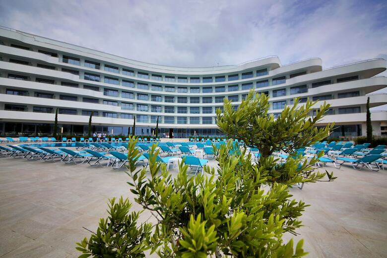 Riu Hotel Astoria - All Inclusive
