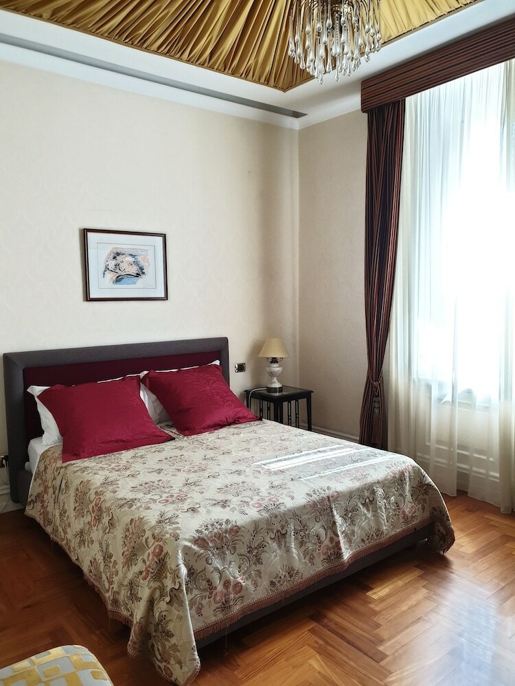 Bed & Breakfast Al Centro Luxury Home