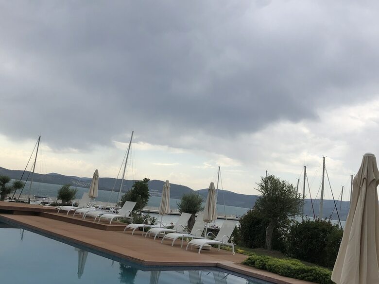 Hotel Egesu Marina Guest House