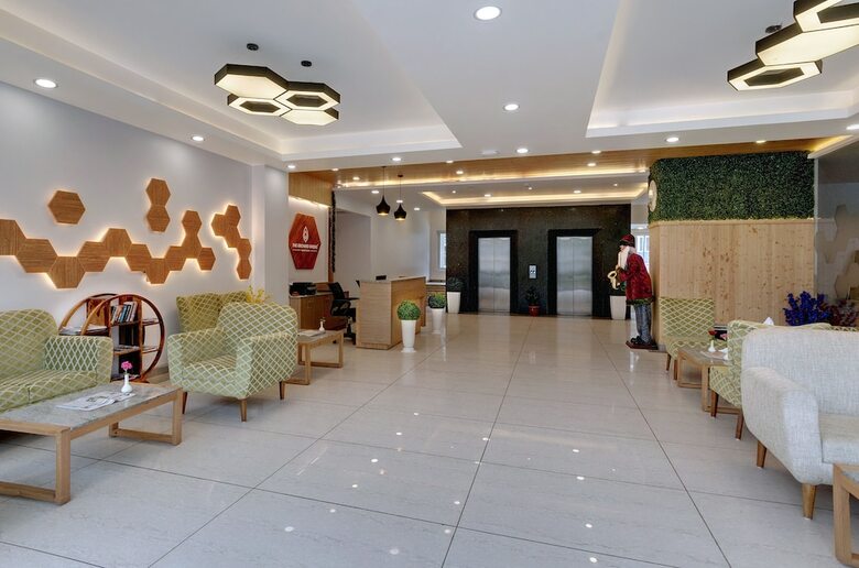 Hotel The Orchard Greens Resort And Spa