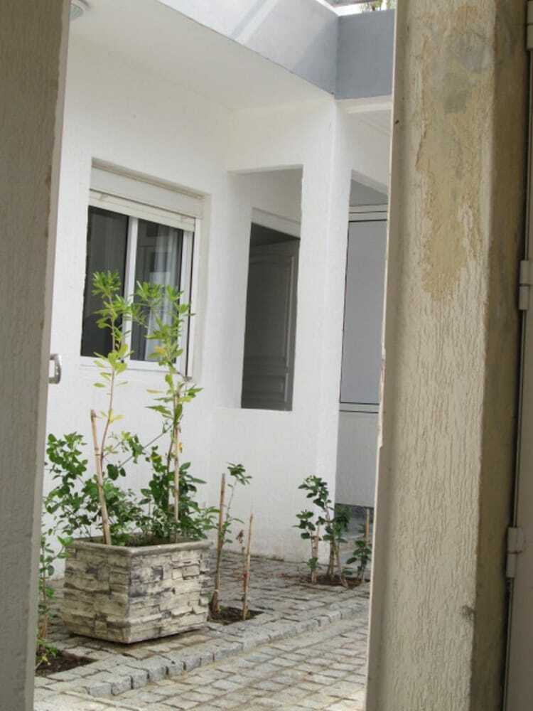 Hotel Malak Tingis