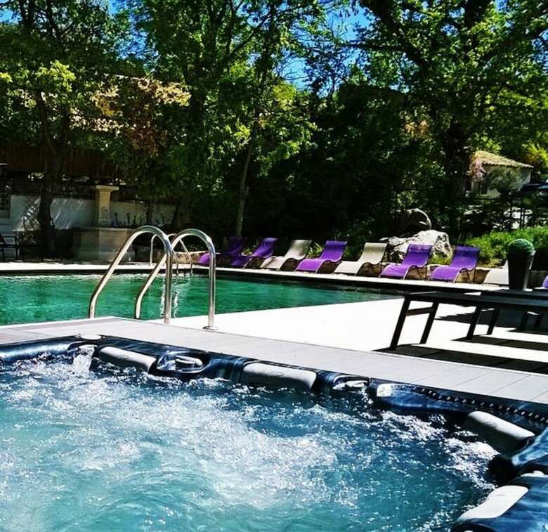 Bed & Breakfast Le Mas Des 5 Fontaines. Chambres D'h�tes