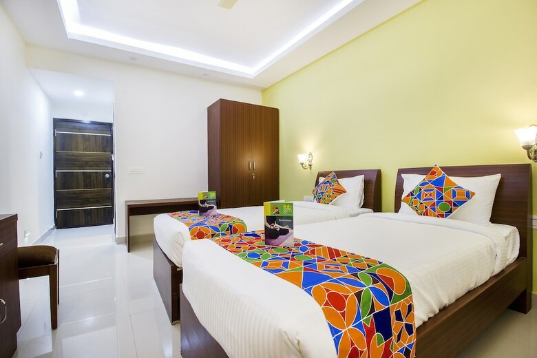 Fabhotel Windsor Castle Inn Brigade Rd