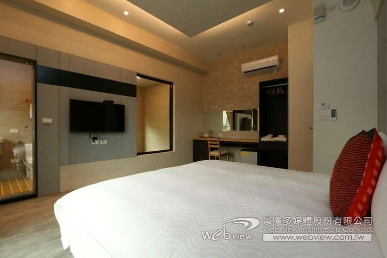 Ruo Shui Hotspring Hotel