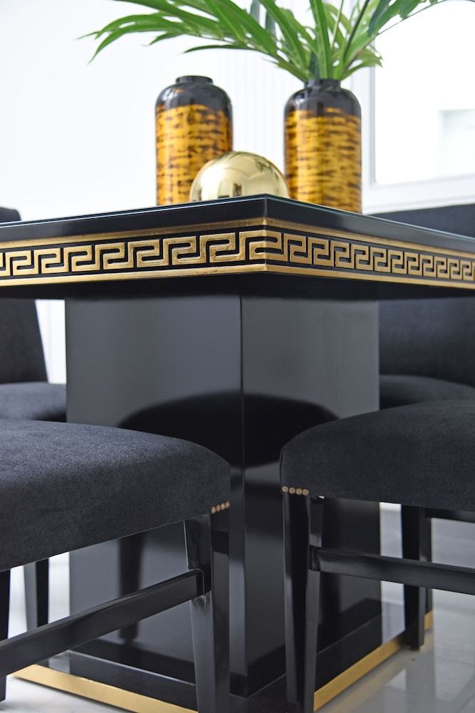 Versace Furnished Apartments - Downtown Beirut