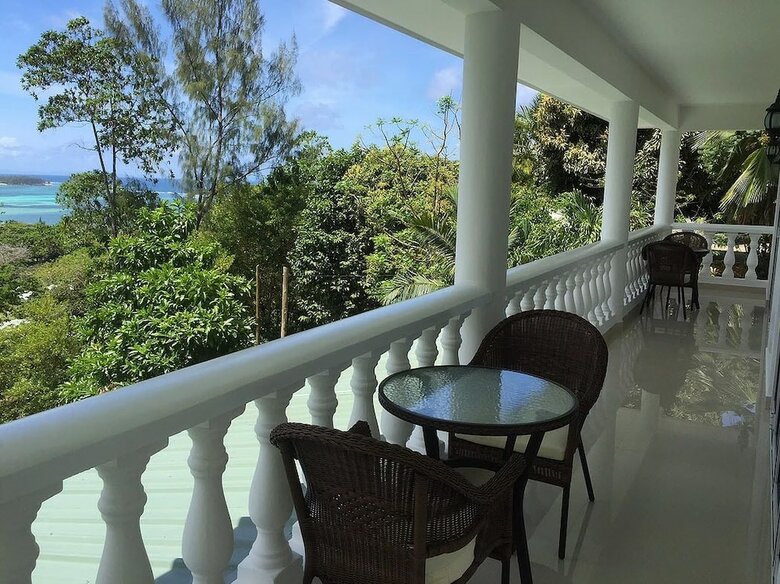 Villa Karibu