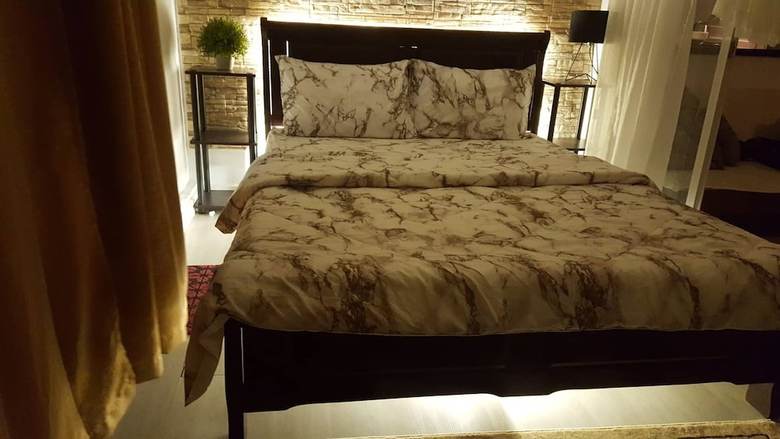 Condo At Azure By Metro Booking Bnb