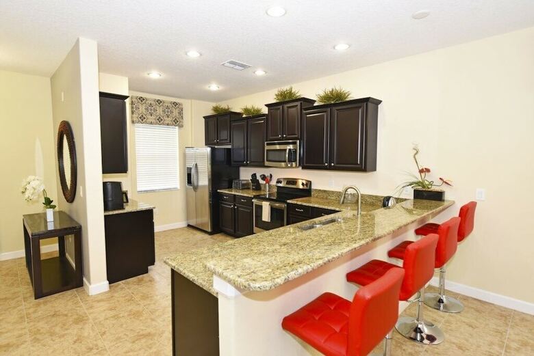 Providence 2323evdil - Five Bedroom House