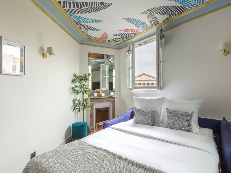 Luxury 2 Bedroom Duplex - Beautiful Monument View