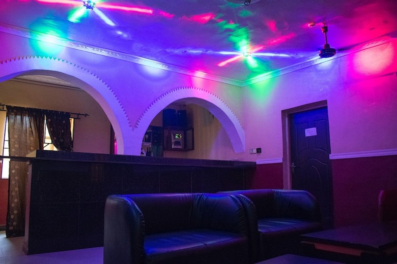 Oklarsus Hotel & Suites