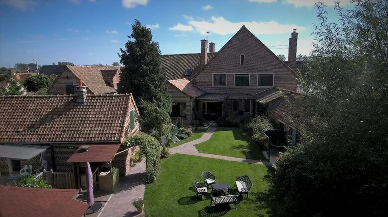 Hotel Le Paddock Du Val De Lys