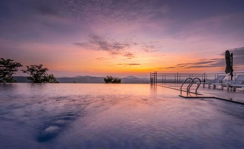 Hotel Coorg Cliffs Resort