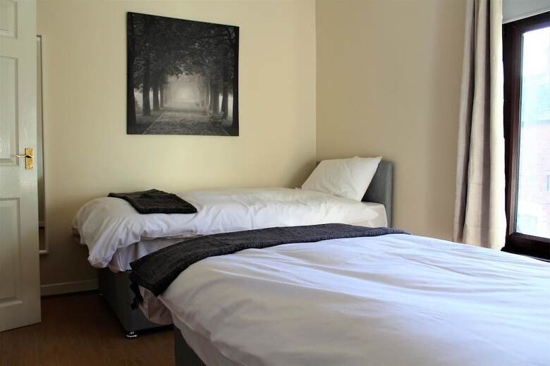 59 Woodvale Street Holiday Home