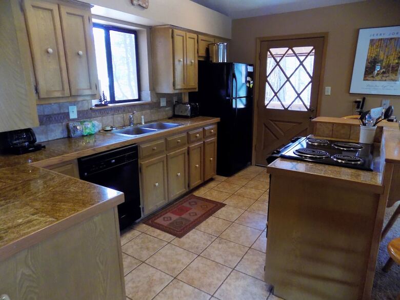 Country Club�homes