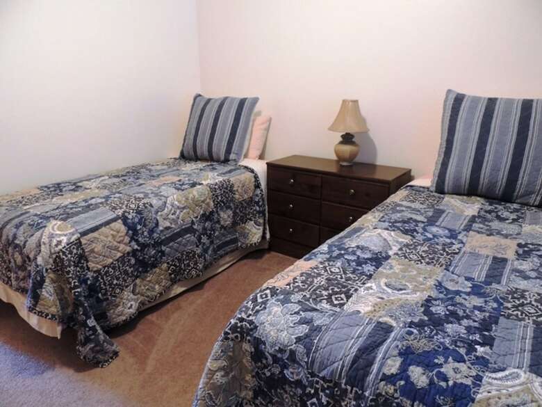 Country Club�homes