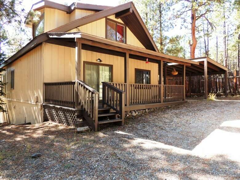 Country Club�homes