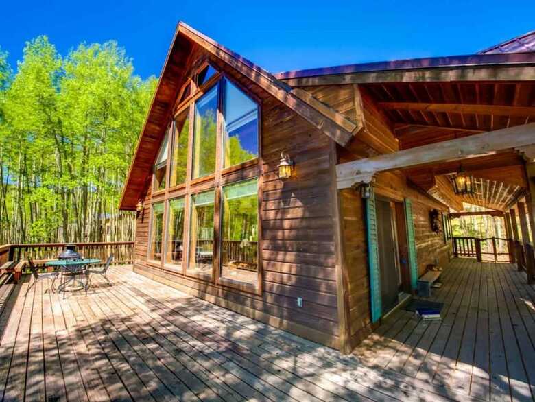 Country Club�homes