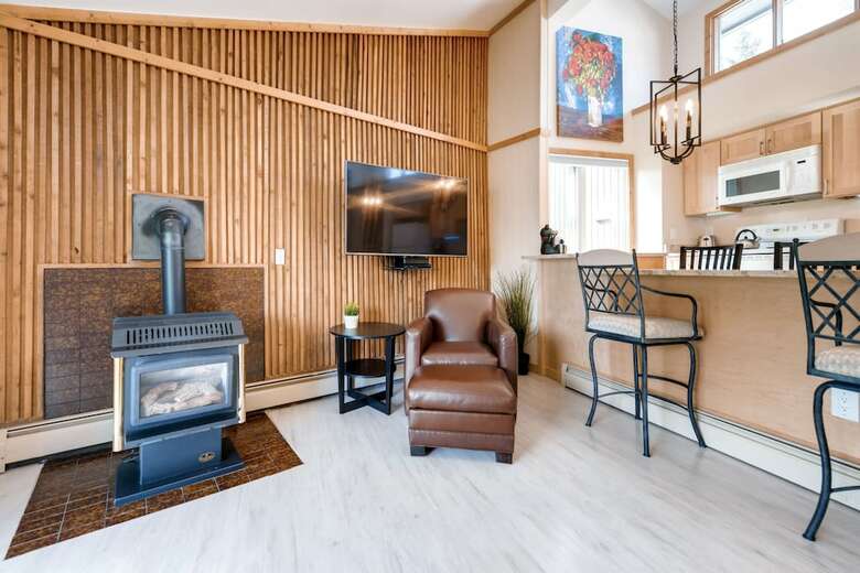 Gold Camp Condominiums By Crmr