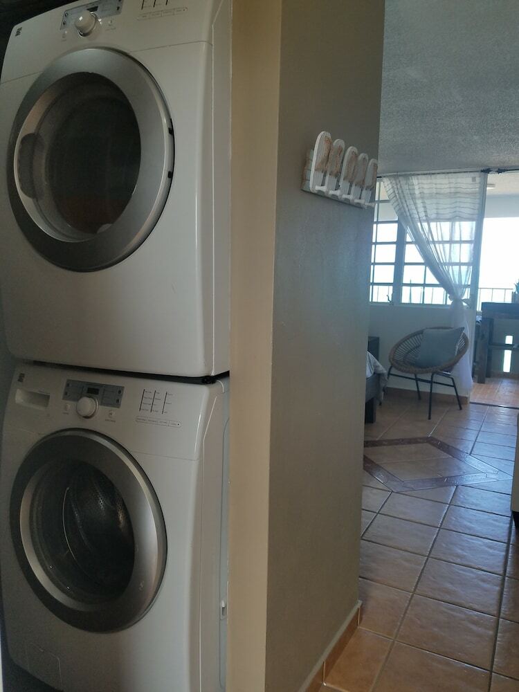 Apartamentos Condominium Playa Azul 1