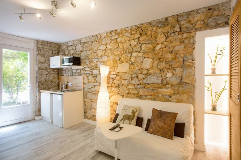 Apartamento Murs En Pierre Terrasse Privee Parking