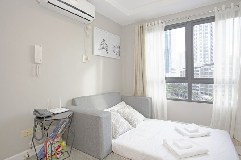 Apartamentos Indigo Ortigas @ Adb Avenue Tower