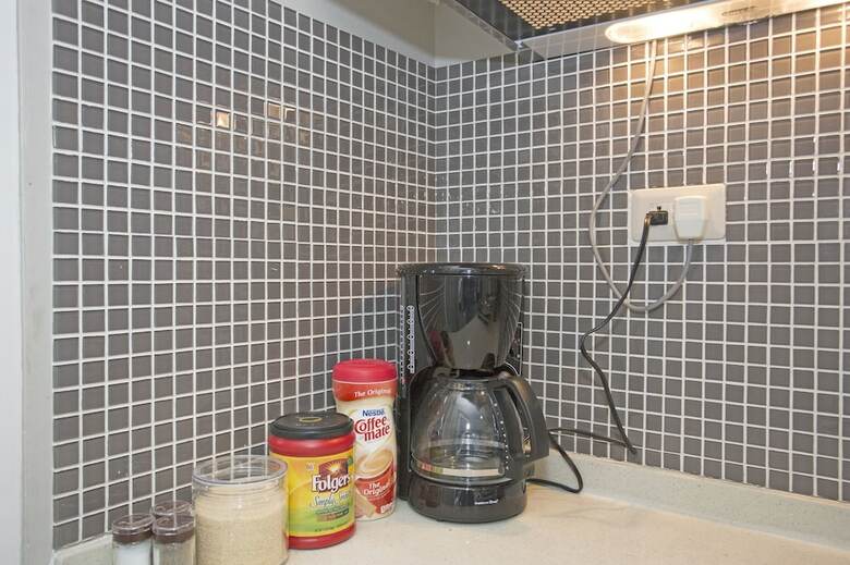 Apartamentos Indigo Ortigas @ Adb Avenue Tower