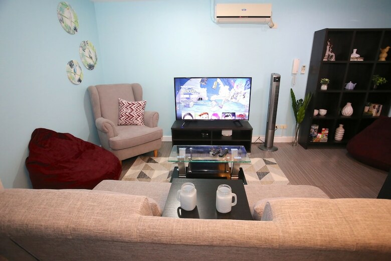 Apartamentos Indigo Ortigas @ Adb Avenue Tower