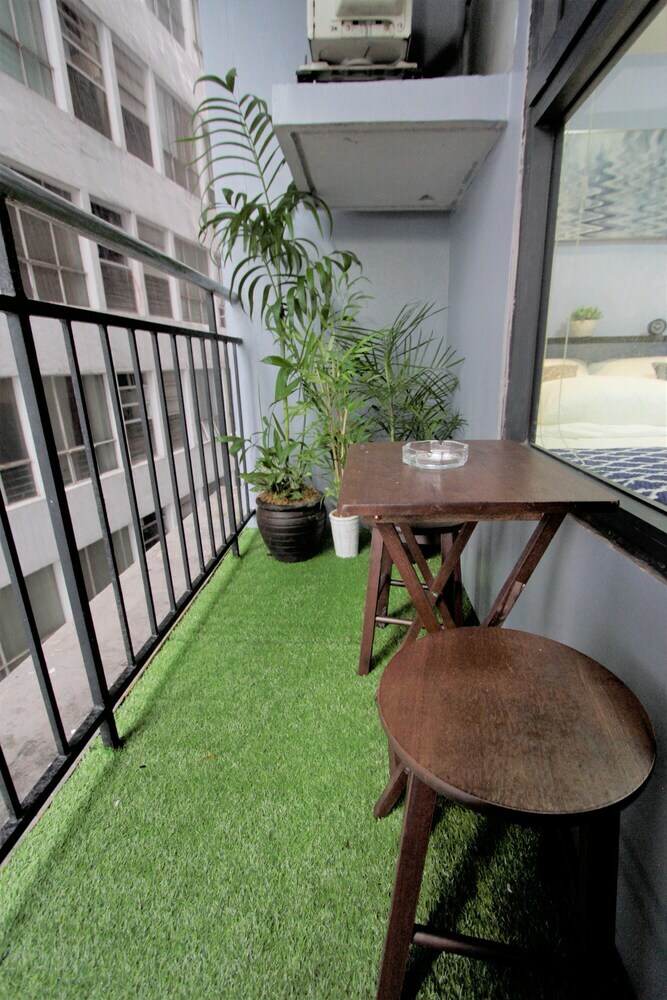Apartamentos Indigo Ortigas @ Adb Avenue Tower