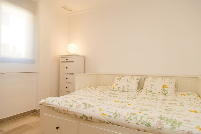 Lujoso Apartamento Con Piscina Interior