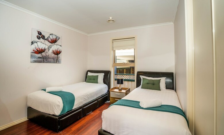 Attwood Lodge - Melbourne Airport