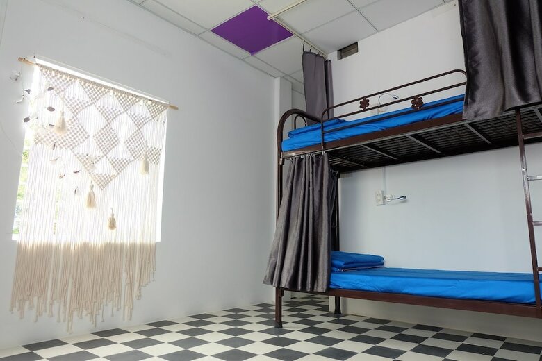 Hostal Colorful Hue Hostel - Adults Only