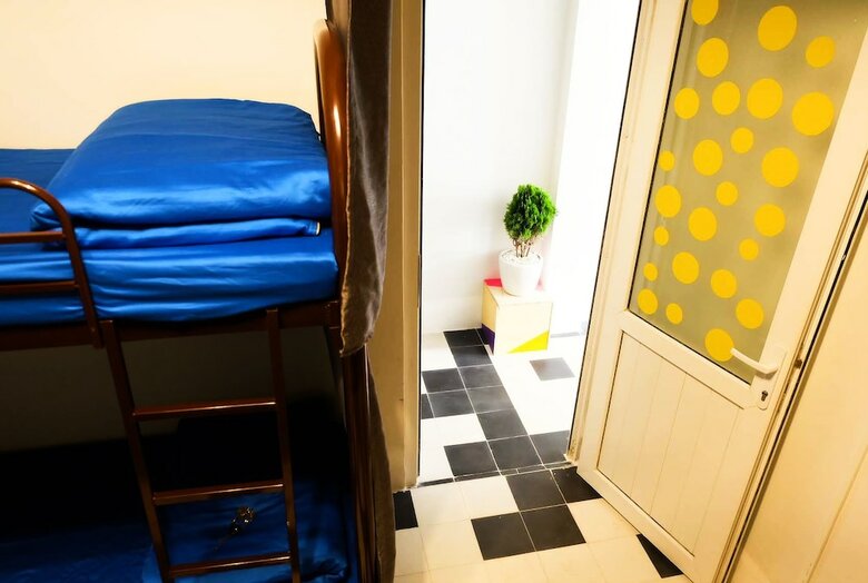 Hostal Colorful Hue Hostel - Adults Only