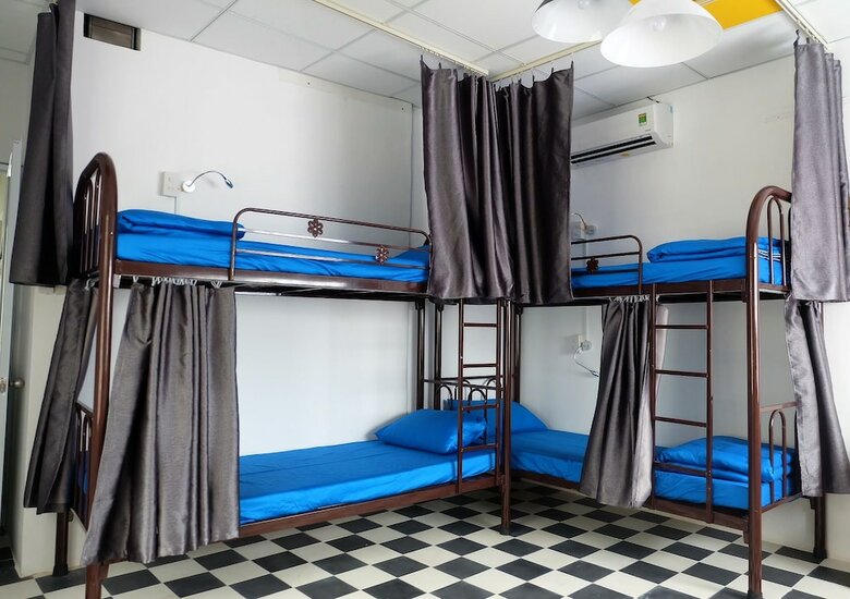 Hostal Colorful Hue Hostel - Adults Only