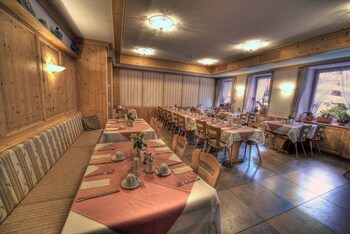 Hotel Schw�rer