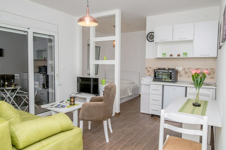 Apartments Tina