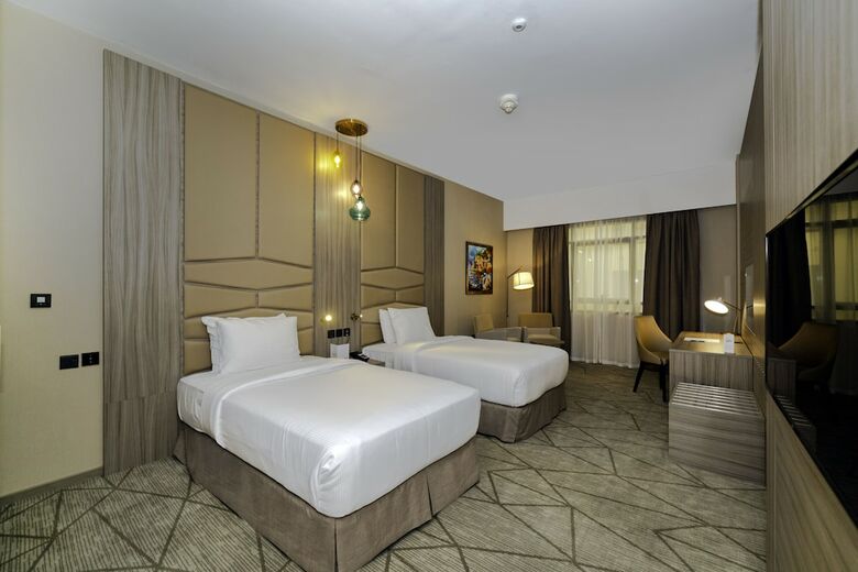 Hotel Occidental Dubai Production City
