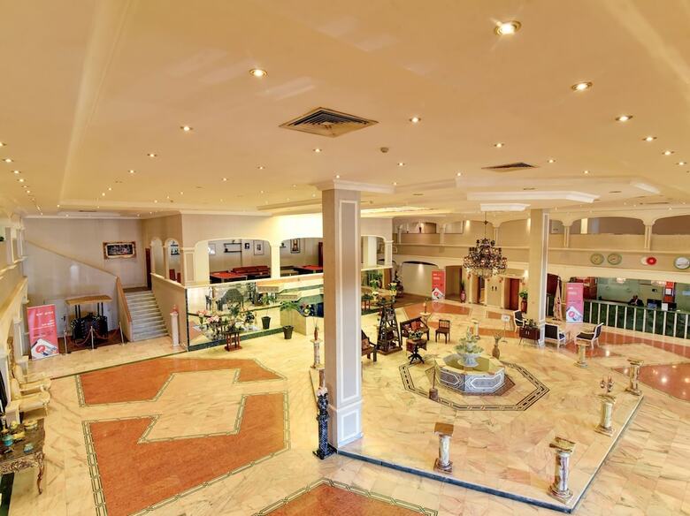 Capital O 419 Al Safeer Hotel