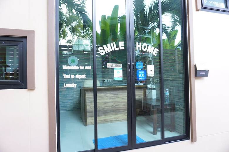 Hotel Smile Home