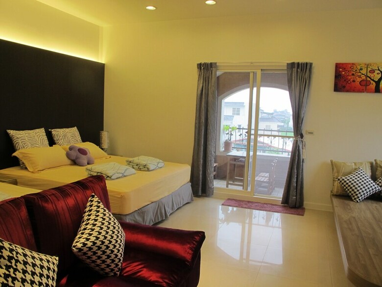 Bed & Breakfast Super Cheap1 Homestay