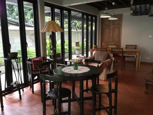 Hotel Baan Ongkharak Bed & Breakfast - Adults Only