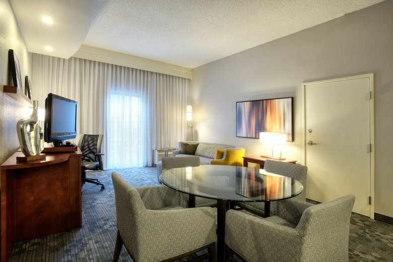 Hotel Courtyard By Marriott Mcallen Airport