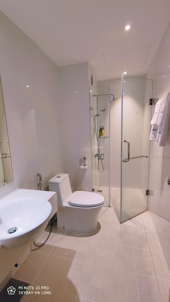Apartamentos Skybay Hometel Ha Long