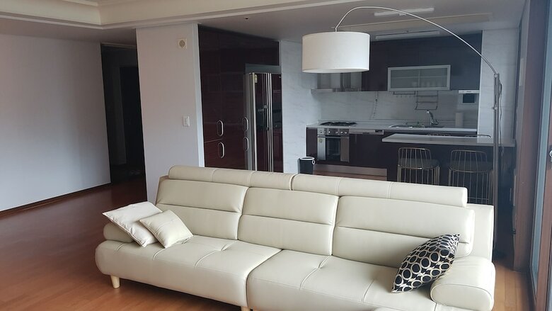 Apartamentos Gangnam Stn Luxury Apt